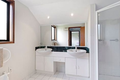 Photo of property in 2/14 Glandovey Road, Fendalton, Christchurch, 8052