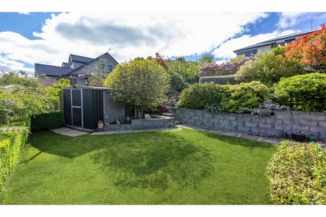 Photo of property in 29 Highcrest Heights, Westmorland, Christchurch, 8025