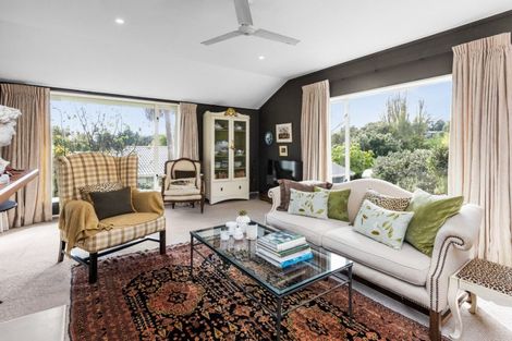 Photo of property in 9 Te Puna Place, Havelock North, 4130