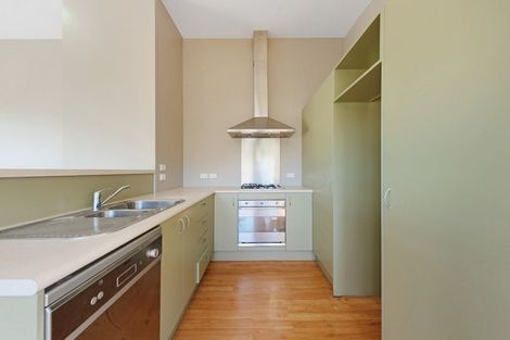 Photo of property in 19a Tio Tio Road, Miramar, Wellington, 6022