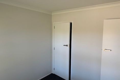 Photo of property in 2/22 Gladys Avenue, Glenfield, Auckland, 0629