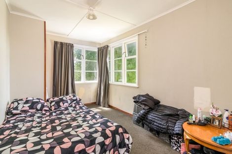 Photo of property in 15 Attlee Crescent, Bryndwr, Christchurch, 8053