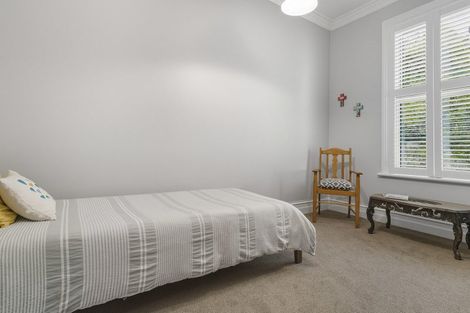 Photo of property in 34 Eglinton Road, The Glen, Dunedin, 9011