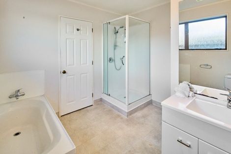 Photo of property in 2/3 Mahoe, Hutt Central, Lower Hutt, 5010