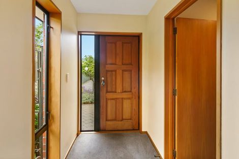 Photo of property in 2/113 Avonhead Road, Avonhead, Christchurch, 8042