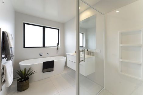 Photo of property in 39 Russell Lilley Drive, Rolleston, 7614