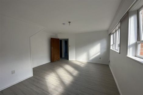 Photo of property in 140a Golf Road, Titirangi, Auckland, 0600