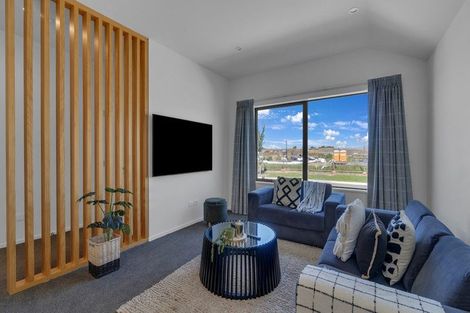 Photo of property in 73 Henshaw Street, Woodend, 7610