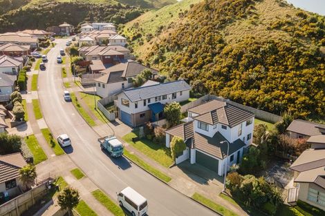 Photo of property in 4 Gifford Grove, Churton Park, Wellington, 6037