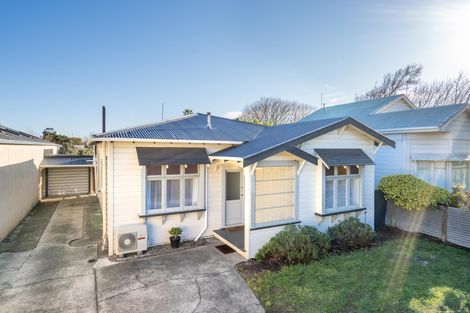 Photo of property in 375 College Street, Hokowhitu, Palmerston North, 4410