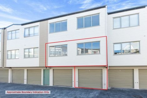 Photo of property in The Haven, 14/120 Beach Haven Road, Beach Haven, Auckland, 0626