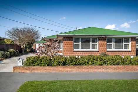 Photo of property in 62 Coopers Road, Dallington, Christchurch, 8061