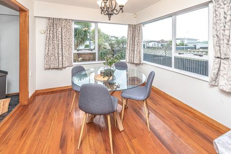 Photo of property in 11 Lindsey Crescent, Springvale, Whanganui, 4501