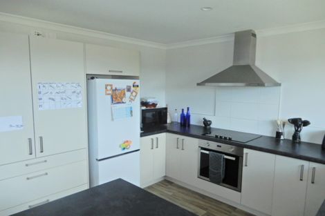 Photo of property in 32 Cambridge Street, Putaruru, 3411