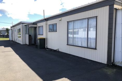 Photo of property in 2/14 Swan Crescent, Pakuranga, Auckland, 2010
