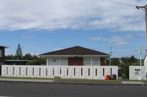 Photo of property in 2/179 Forrest Hill Road, Forrest Hill, Auckland, 0620