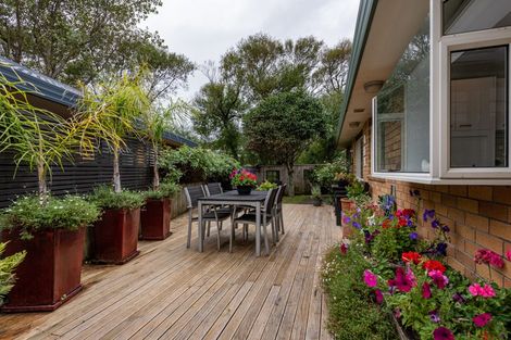 Photo of property in 116 Oxford Street, Tawa, Wellington, 5028