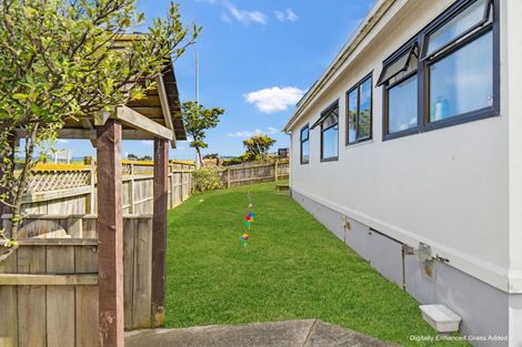 Photo of property in 214 Puriri Street, Castlecliff, Whanganui, 4501