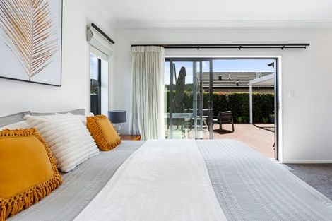 Photo of property in 54 Fruitlands Road, Kumeu, 0810