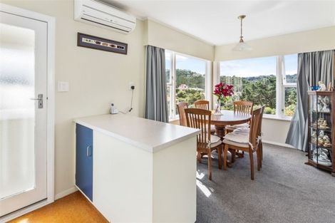 Photo of property in 16 Dominion Park Street, Johnsonville, Wellington, 6037