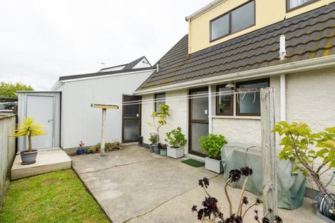 Photo of property in 9 Charisma Court, Kelvin Grove, Palmerston North, 4414