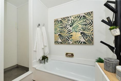 Photo of property in 290c Cambridge Road, Hillcrest, Hamilton, 3216