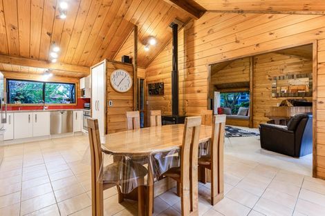 Photo of property in 2 Bosun Terrace, Whitby, Porirua, 5024