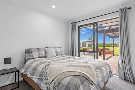 Photo of property in 28 Landsborough Drive, Darfield, 7571