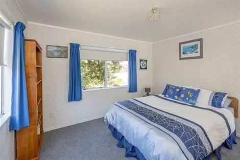 Photo of property in 5 Scott Avenue, Otaki Beach, Otaki, 5512