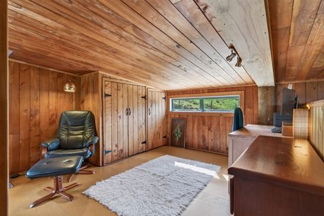 Photo of property in 330 Franklin Road, Paparoa, 0571