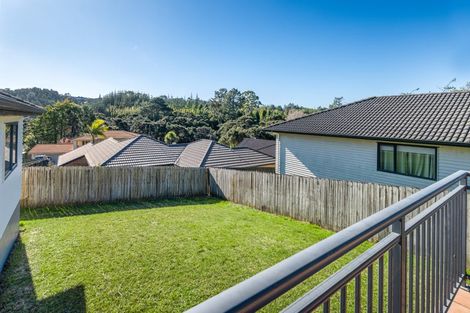 Photo of property in 100 George Deane Place, Greenhithe, Auckland, 0632