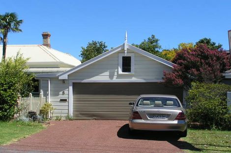 Photo of property in 8 Church Street, Northcote Point, Auckland, 0627