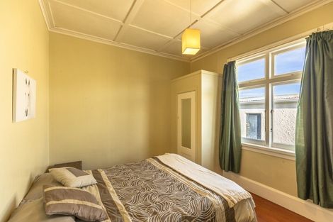 Photo of property in 33 Bowling Road, Greenmeadows, Napier, 4112