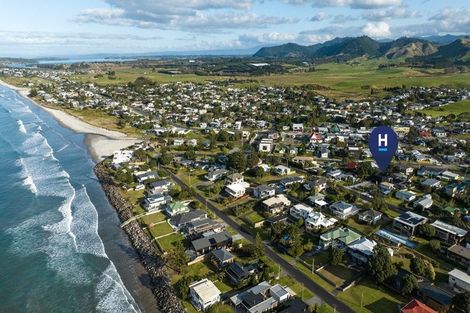 Photo of property in 100b Dillon Street, Waihi Beach, 3611