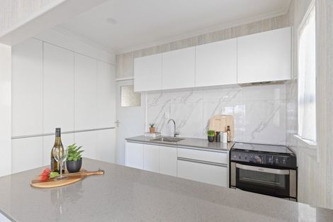 Photo of property in 20 Princes Street, Fitzroy, New Plymouth, 4312