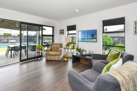 Photo of property in 9 Searle Drive, Patumahoe, Pukekohe, 2679