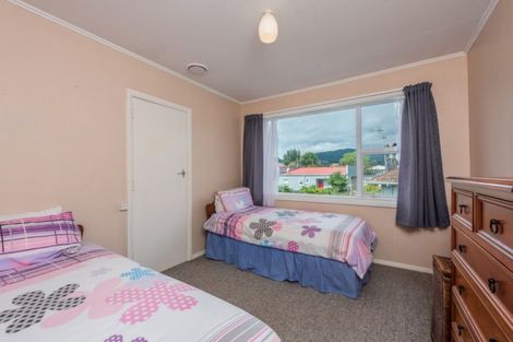 Photo of property in 31 Raumati Road, Raumati Beach, Paraparaumu, 5032