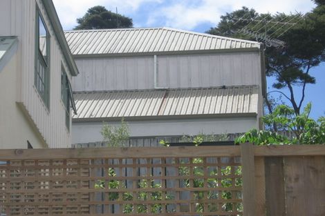 Photo of property in 1/17 Fernlea Rise, Bayview, Auckland, 0629