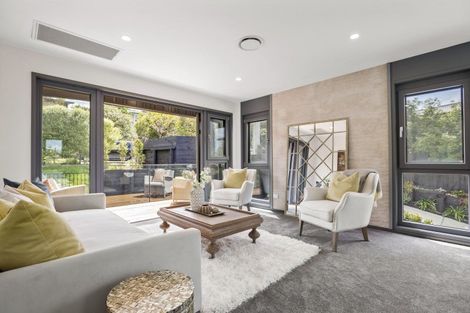 Photo of property in 48a Peter Terrace, Castor Bay, Auckland, 0620