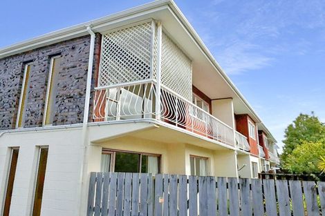 Photo of property in 10/773 Beach Road, Browns Bay, Auckland, 0630