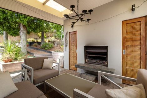 Photo of property in 22 Surville Place, Mairangi Bay, Auckland, 0630