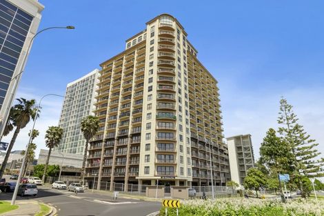 Photo of property in The Rennaissance, 5j/18 Ronwood Avenue, Manukau, Auckland, 2104