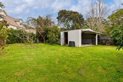 Photo of property in 8 Parkland Place, Whitianga, 3510
