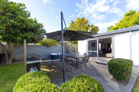 Photo of property in 22 Elliott Street, Taradale, Napier, 4112