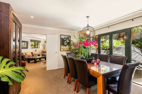 Photo of property in 25 Moore Street, Hillcrest, Auckland, 0627