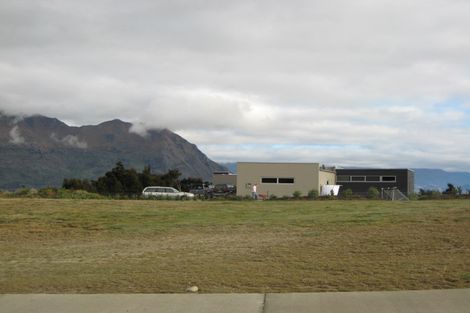 Photo of property in 17 Mount Gold Place, Wanaka, 9305