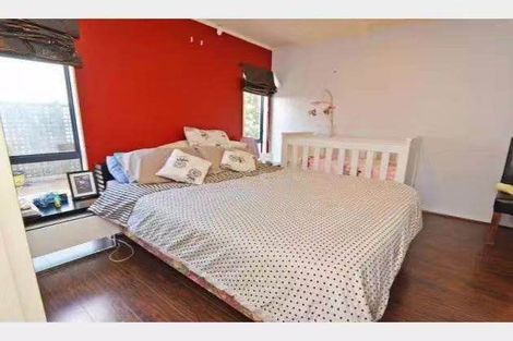 Photo of property in 10 Lockington Avenue, Henderson, Auckland, 0612