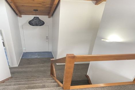 Photo of property in 2/24 Matipo Road, Mairangi Bay, Auckland, 0630