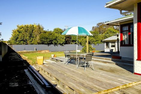 Photo of property in 15 Carey Street, Longburn, Palmerston North, 4412