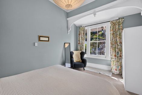 Photo of property in 28 Milton Road, Bluff Hill, Napier, 4110